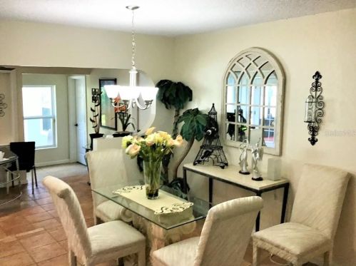 2371 Dumas Dr, Deltona, FL 32738-5101