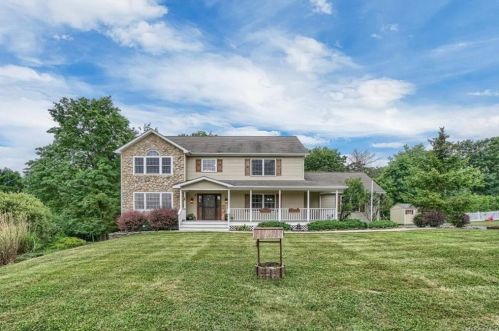 13 Dartmouth Rd, Highland Mills, NY 10930-2604