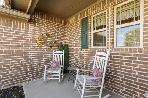 108 Owen Cir, Weatherford, TX 76087-1530