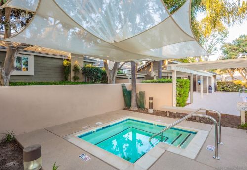 3733 Caminito Carmel Lndg, San Diego CA  92130-2517 exterior