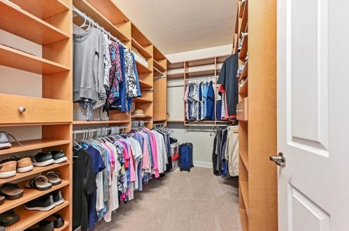 16157 Camden Lakes Cir, Naples FL  34110-2880 exterior