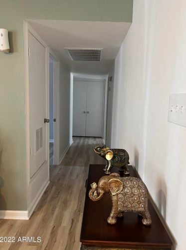 3013 37 Ave, Phoenix AZ 85053-7609 exterior