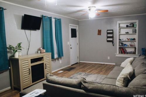 2268 Monroe Blvd, Ogden UT 84403-0215 exterior