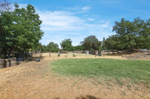 5057 Harney Ln, Lodi CA  95240-6922 exterior