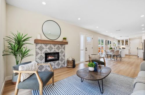 2681 Fleetwood Dr, San Bruno CA  94066-1927 exterior