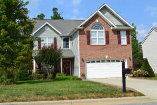 698 Brassfield Dr, Burlington, NC 27217-9039