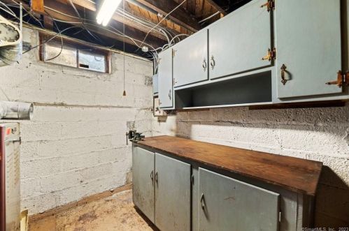 54 Greenfield Rd, Milford CT  06460-6331 exterior