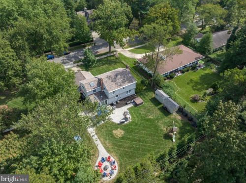 116 Howard St, Riverton NJ  08077-1328 exterior