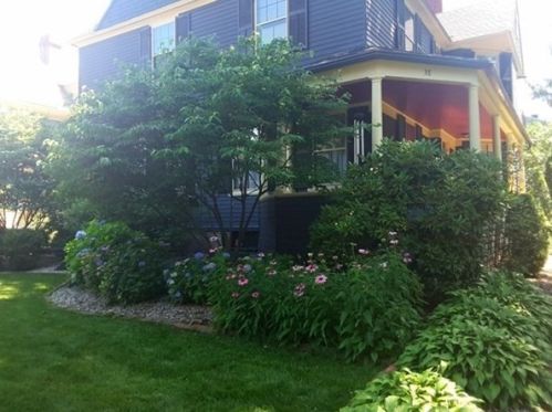 38 Sever St, Worcester, MA 01609-2118