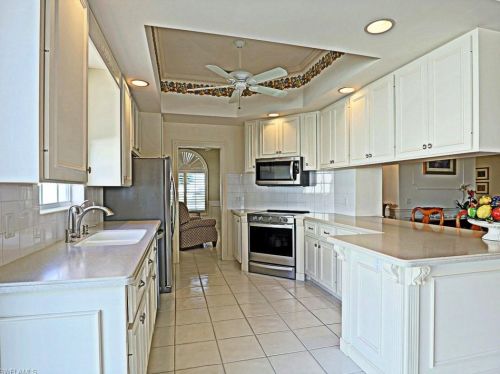 3484 Donoso Ct, Naples FL 34109-1395 exterior