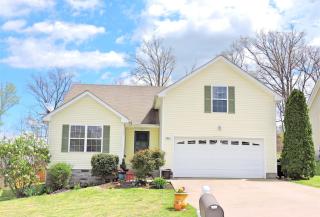 2847 Rome Ln, Clarksville, TN 37040-2854