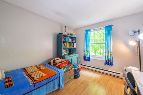 94 Fernwood Rd, Wantage NJ  07461-1013 exterior