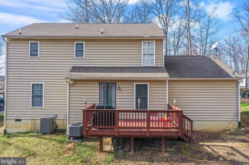 207 Saylers Creek Rd, Locust Grove VA  22508-5119 exterior