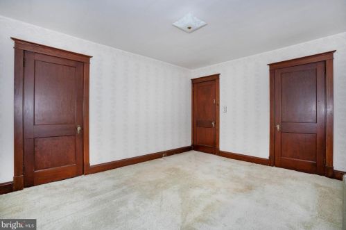 1121 Old Lancaster Pike, Hockessin DE  19707-9559 exterior