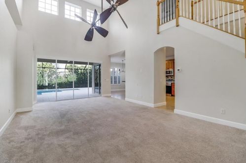 16200 Parque Ln, Naples FL  34110-2826 exterior