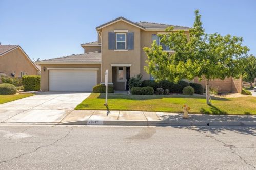 42637 Marsuerite Way, Lancaster, CA 93536-4558