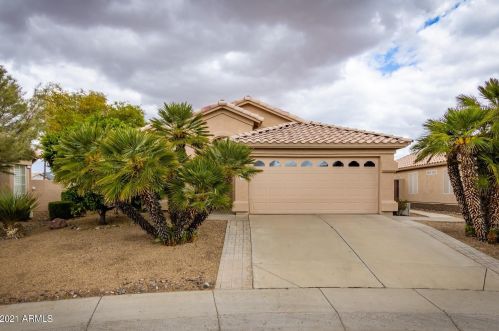 6258 Blackhawk Dr, Glendale, AZ 85308-6796
