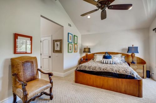 7535 Jerez Ct, Carlsbad CA  92009-7467 exterior