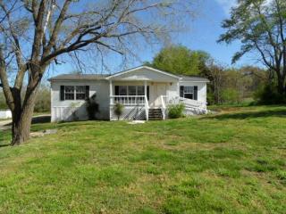 4435 Old Airport Rd, Hillsboro, TN 37342-3117