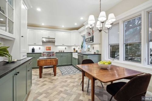16 The Fairway, Montclair NJ  07043-2534 exterior