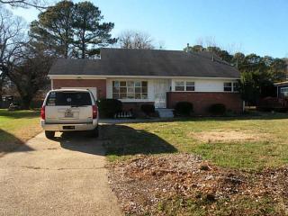 429 Beacon Hill Cir, Norfolk, VA 23502-4433