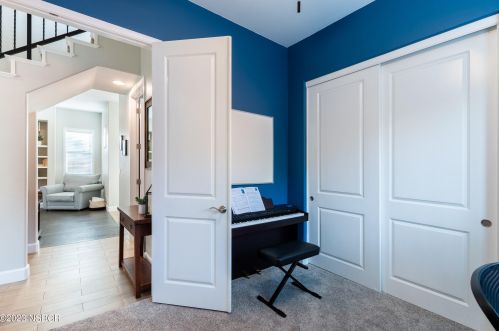 622 Wildflower Dr, Santa Maria CA  93455-6099 exterior