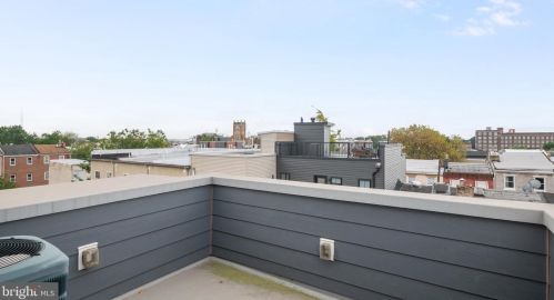 420 Federal St, Philadelphia PA  19147-5208 exterior