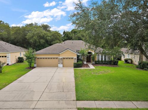 580 Lanarkshire Pl, Apopka, FL 32712-5695