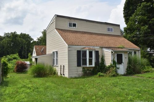 42 Windsorville Rd, East Windsor, CT 06016-9569