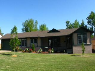 5123 22nd St, Tulsa, OK 74114-2229