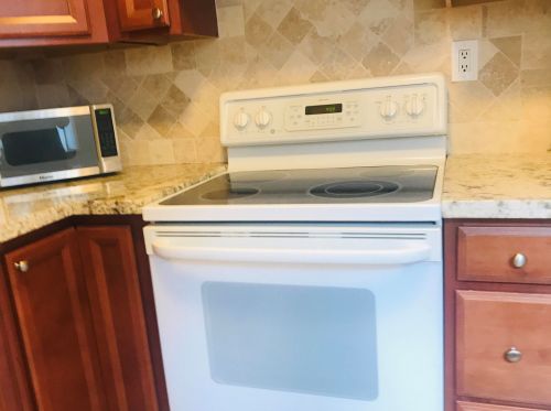165 Flanders D, Delray Beach, FL 33484-5259
