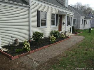 25 Wilmot Rd, New Haven, CT 06515-1030