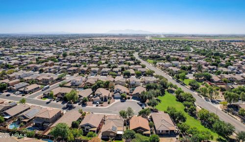 16043 Maui Ln, Sun City AZ  85379-5137 exterior