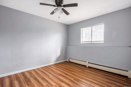 106 Rolling Meadows Rd, Middletown NY  10940-2606 exterior