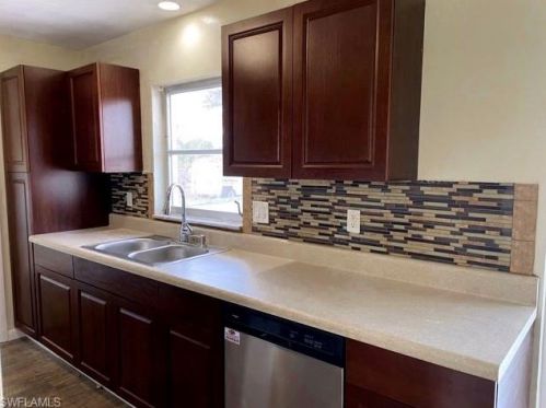 1211 Dunndale St, Lehigh Acres, FL 33936-4815