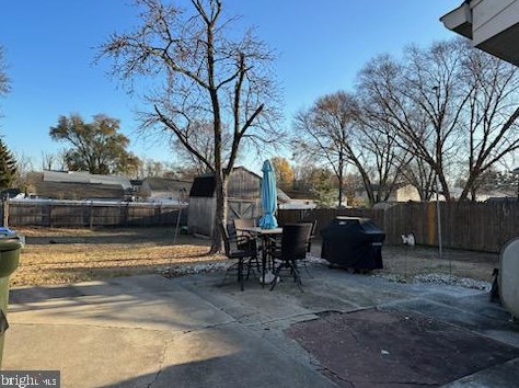 208 Audubon Ave, West Deptford, NJ 08086-2514