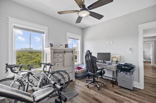 765 Gorrie Dr, Saint George Island FL  32328-2912 exterior