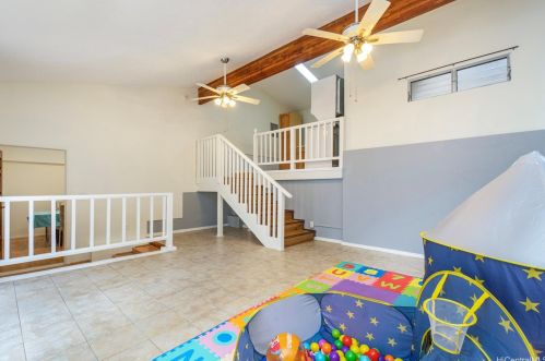 2437 Akepa St, Pearl City HI  96782-1069 exterior