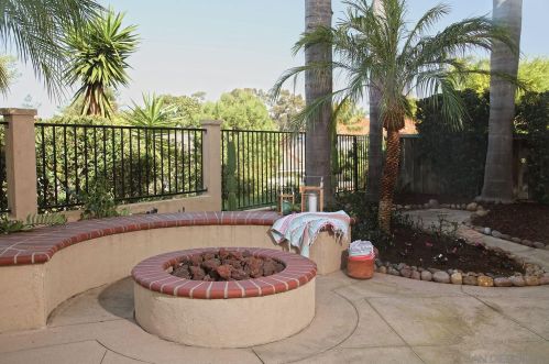 2412 La Pluma Ln, Carlsbad, CA 92009-9129