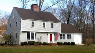 643 Hollow Tree Ridge Rd, Tokeneke, CT 06820-2018
