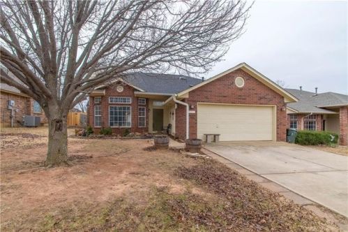 228 Waterfront Dr, Norman, OK 73071-2135