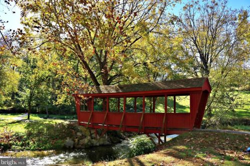 59 Brighton Pl, Charles Town WV  25414-2584 exterior