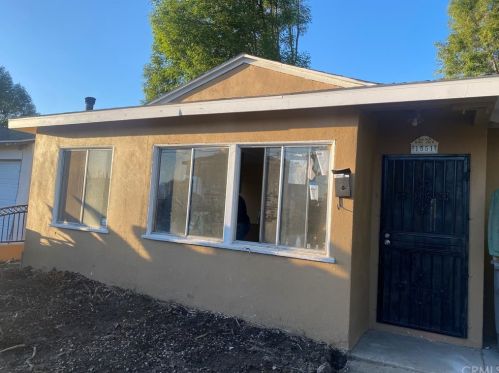 1551 220th St, Long Beach, CA 90745-2440