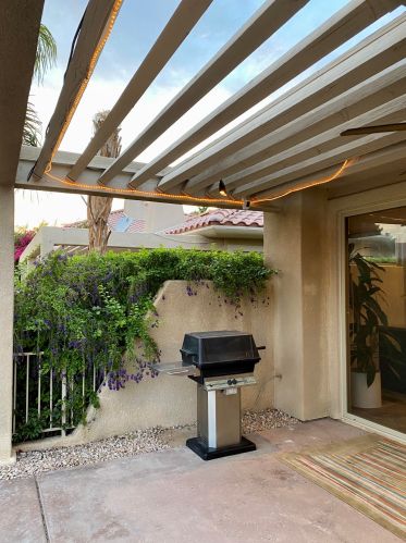 88 Kavenish Dr, Rancho Mirage CA  92270-3247 exterior