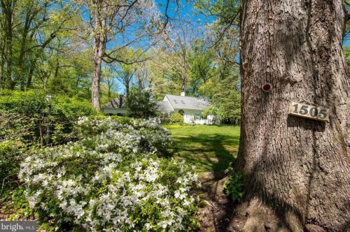 1505 Veale Rd, Wilmington, DE 19810-4333