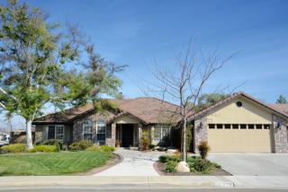 510 Diana Ct, Hanford, CA 93230-6823
