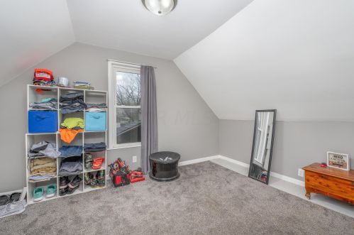 809 Gay St, Mount Vernon OH  43050-1751 exterior