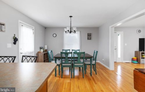 367 Alsberry St, Strasburg, VA 22657-1909