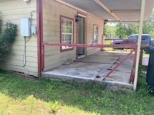 1106 Border St, Cleburne, TX 76031-2633