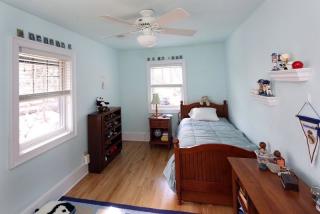 6500 Lake Dr, Milwaukee WI  53217-4243 exterior